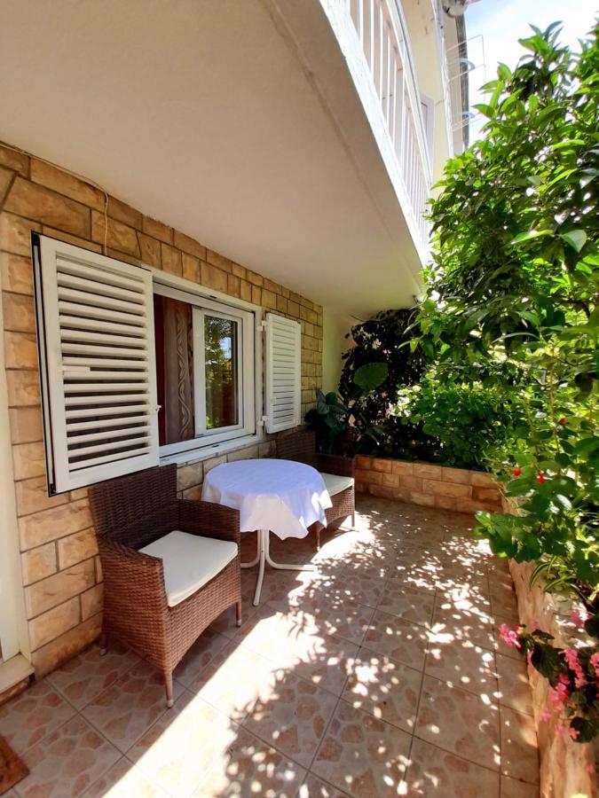 Apartments And Rooms Jasna Hvar Town Eksteriør billede