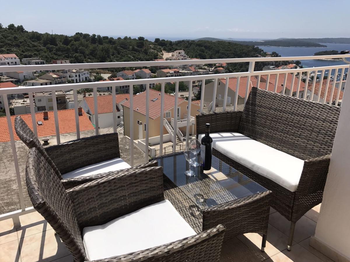 Apartments And Rooms Jasna Hvar Town Eksteriør billede